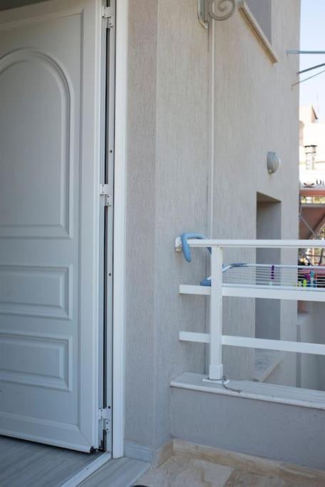 Anadora 2: Hospitable Stone House With Yard Apartment Александруполис Екстериор снимка